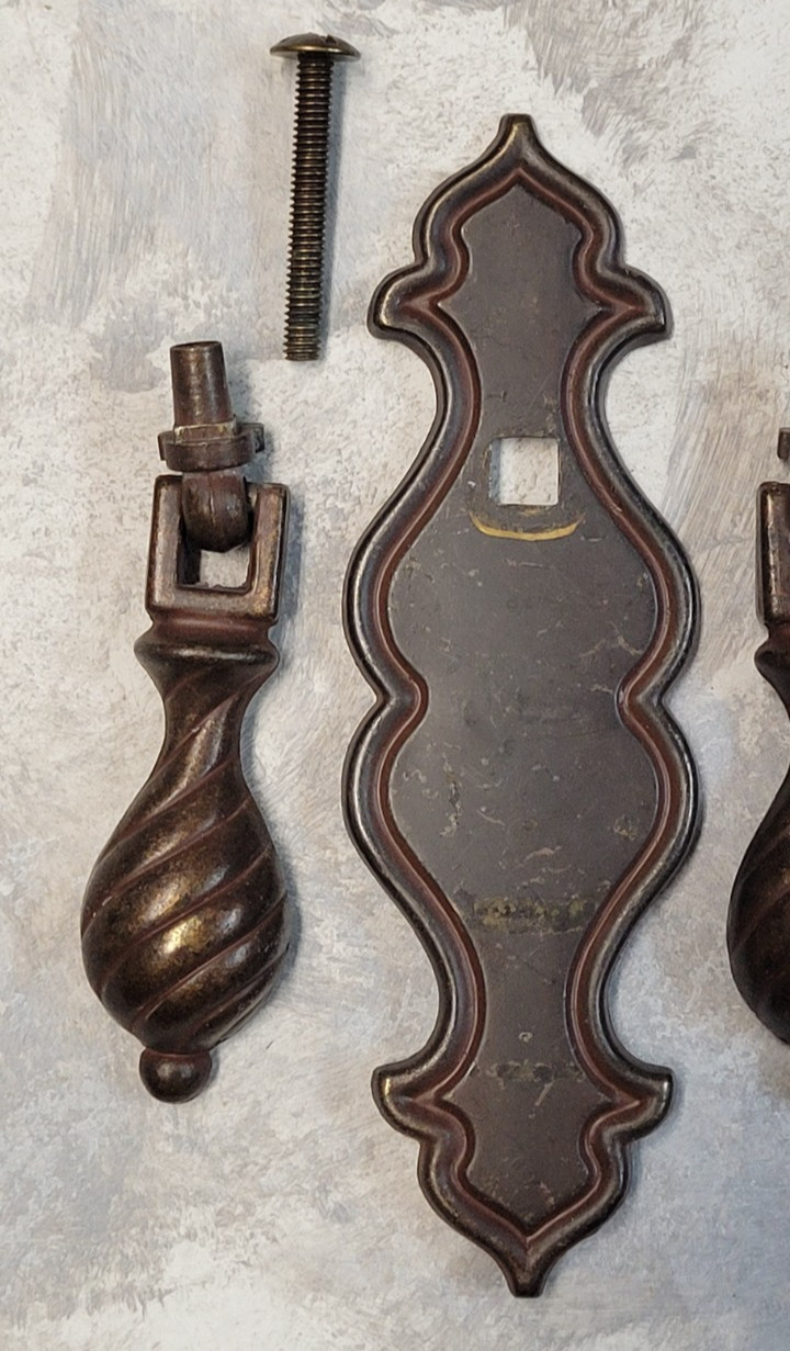 2 Vintage Hanging Teardrop Drop Drawer Pull BPC Belwith 356 Brass/Bronze Tone