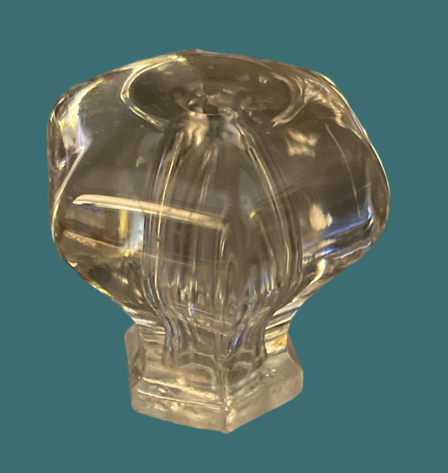 6 Vtg Clear Glass 6-Sided Cabinet Drawer Knobs, Small Hex Top + 2 Sm (1 Green)