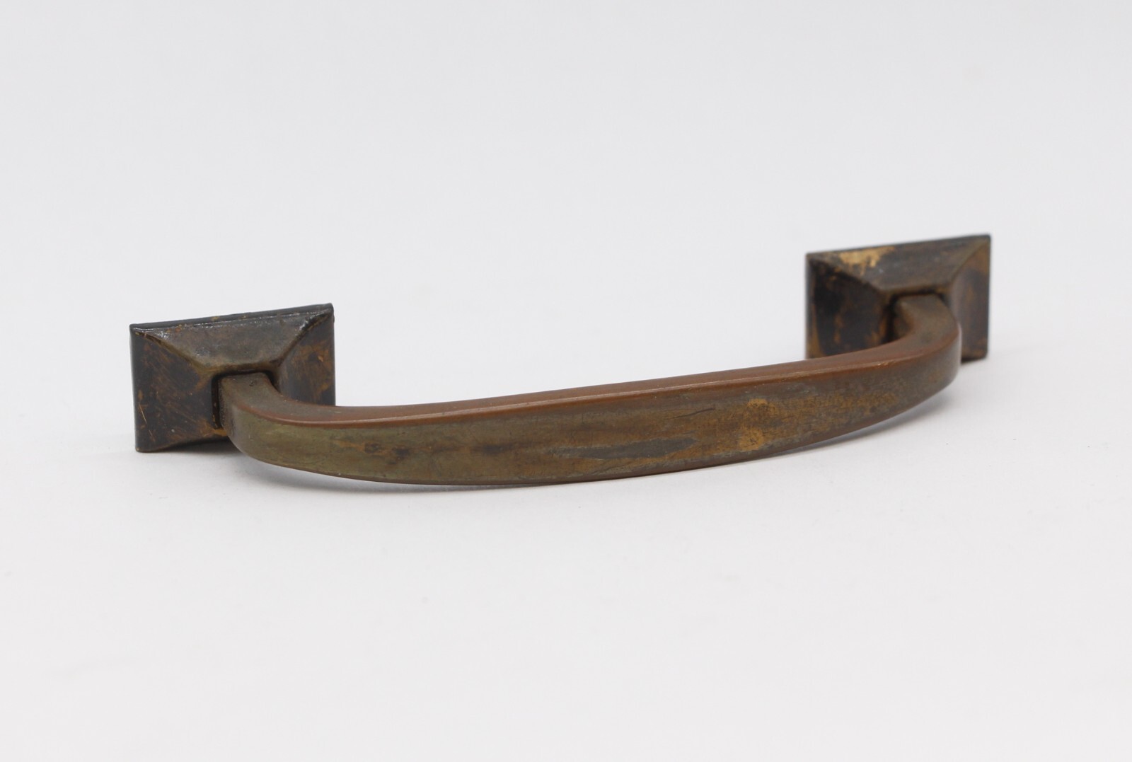 Antique Classic 5 in. Brass Bridge Drawer Pull