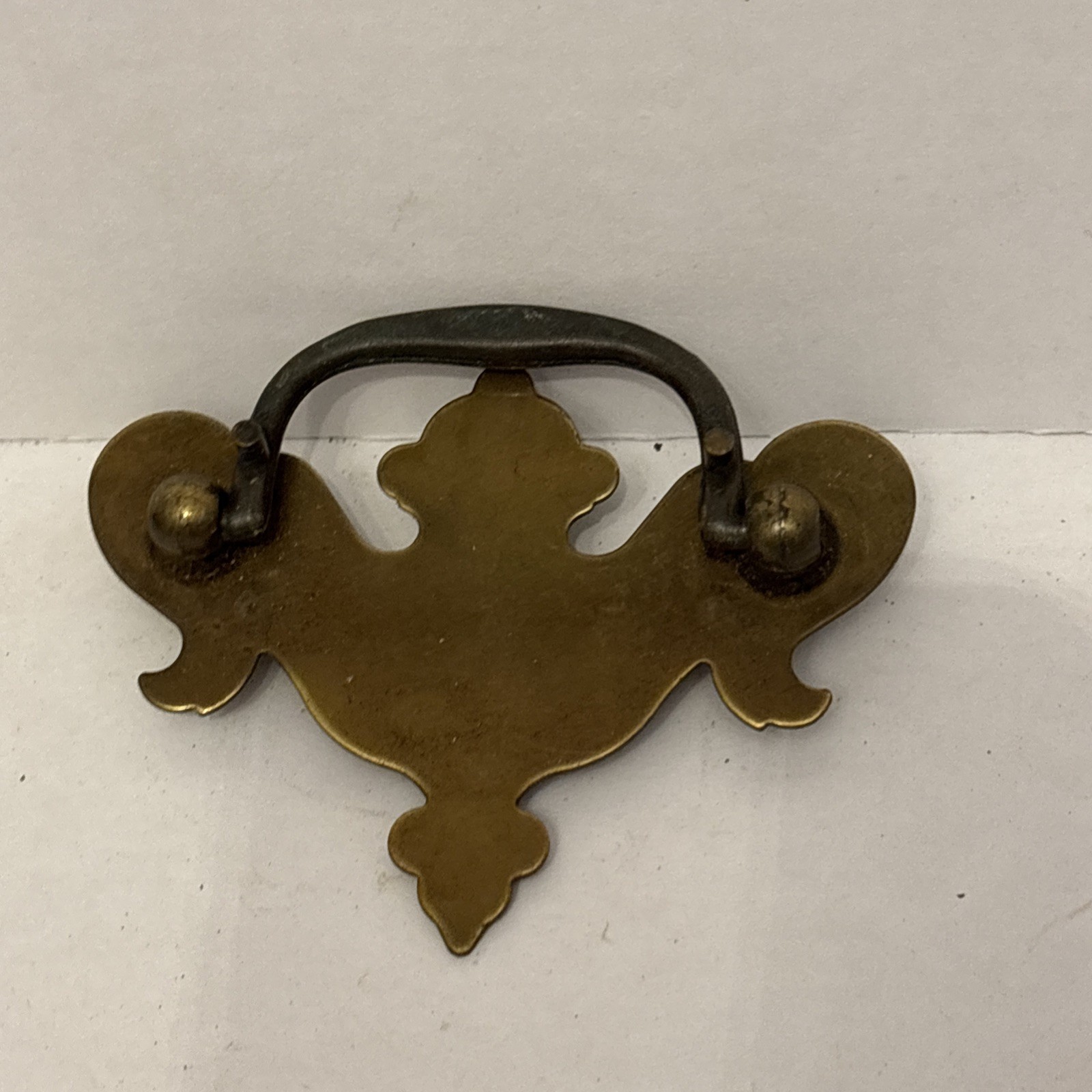 Vtg Chippendale Batwing Brass Drawer Original Patina Drop Bail 3.5”