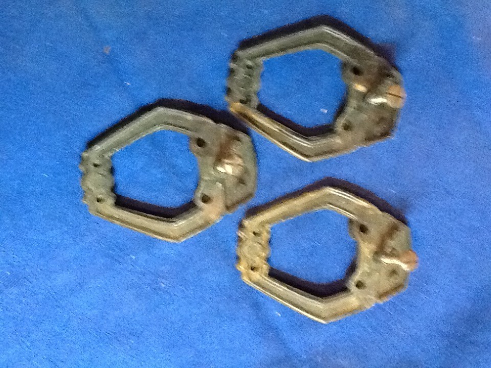 VTG BRASS DRAW RING PULLS 3 ART DECO W/GEOMETRIC DROP HANDLE & FAN TOP 060826BR