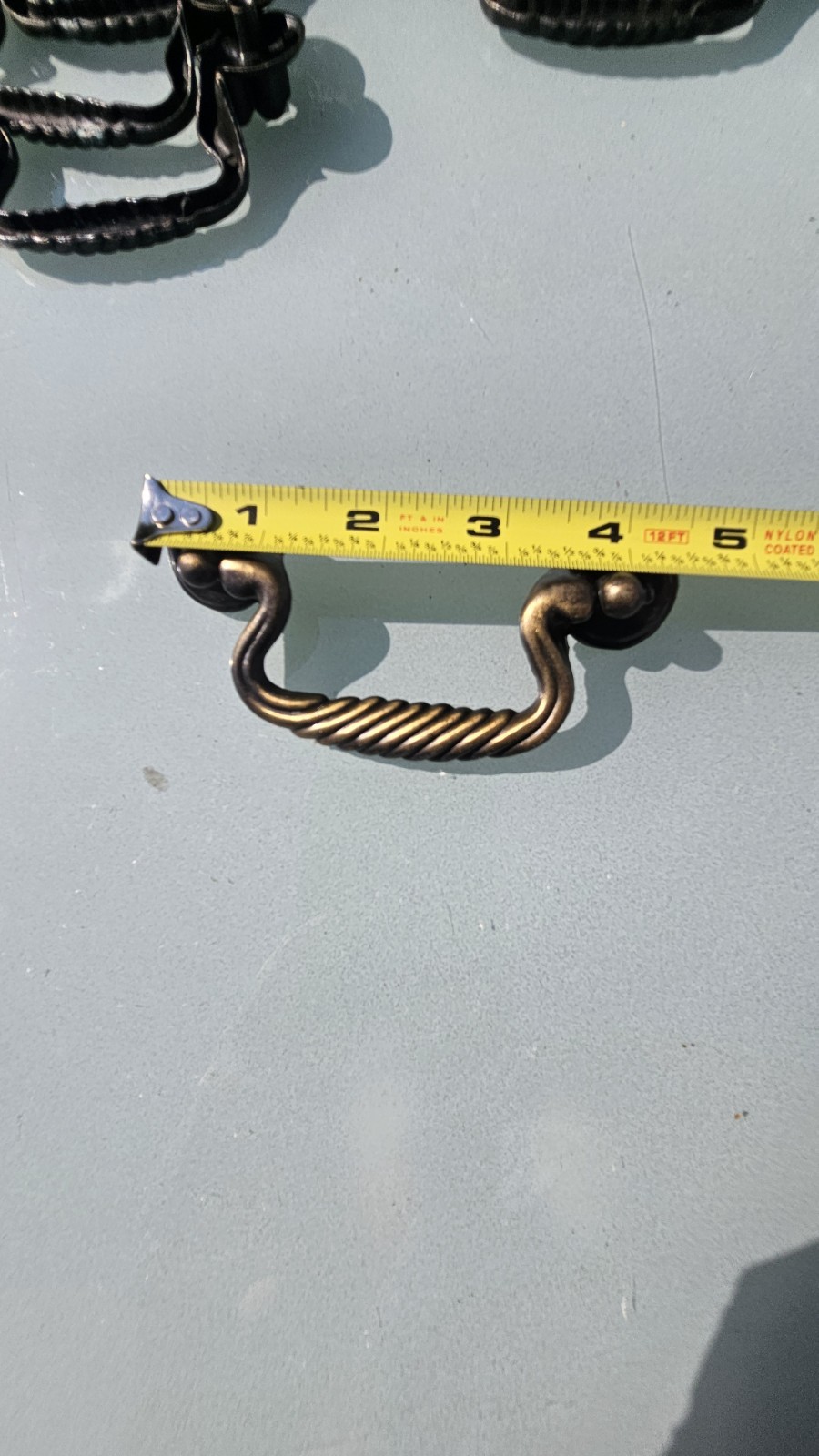 Vintage Bronze Tone Metal Rope-Style Bail Drawer Pull KI Inc 1998 CH3370 Canada