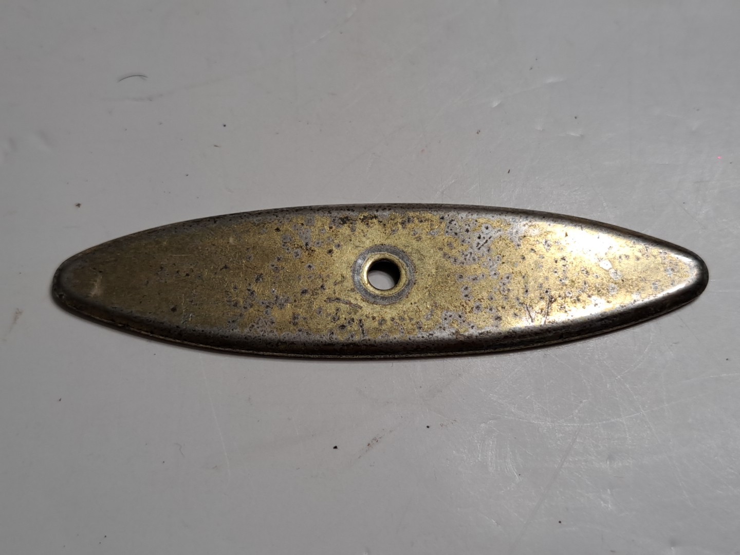 Rustic Bronze Color Pull Knob With Gold Tone/Silver Backplate