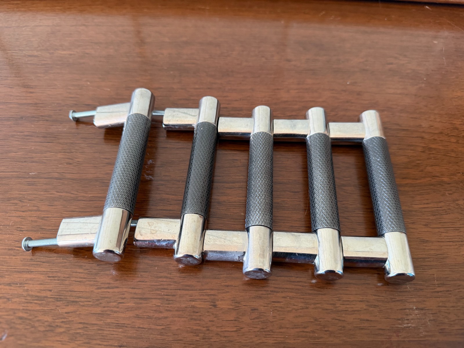 Signature Hardware Jerico Cabinet Pull 3″ Polished Nickel/Black (Set of 5)