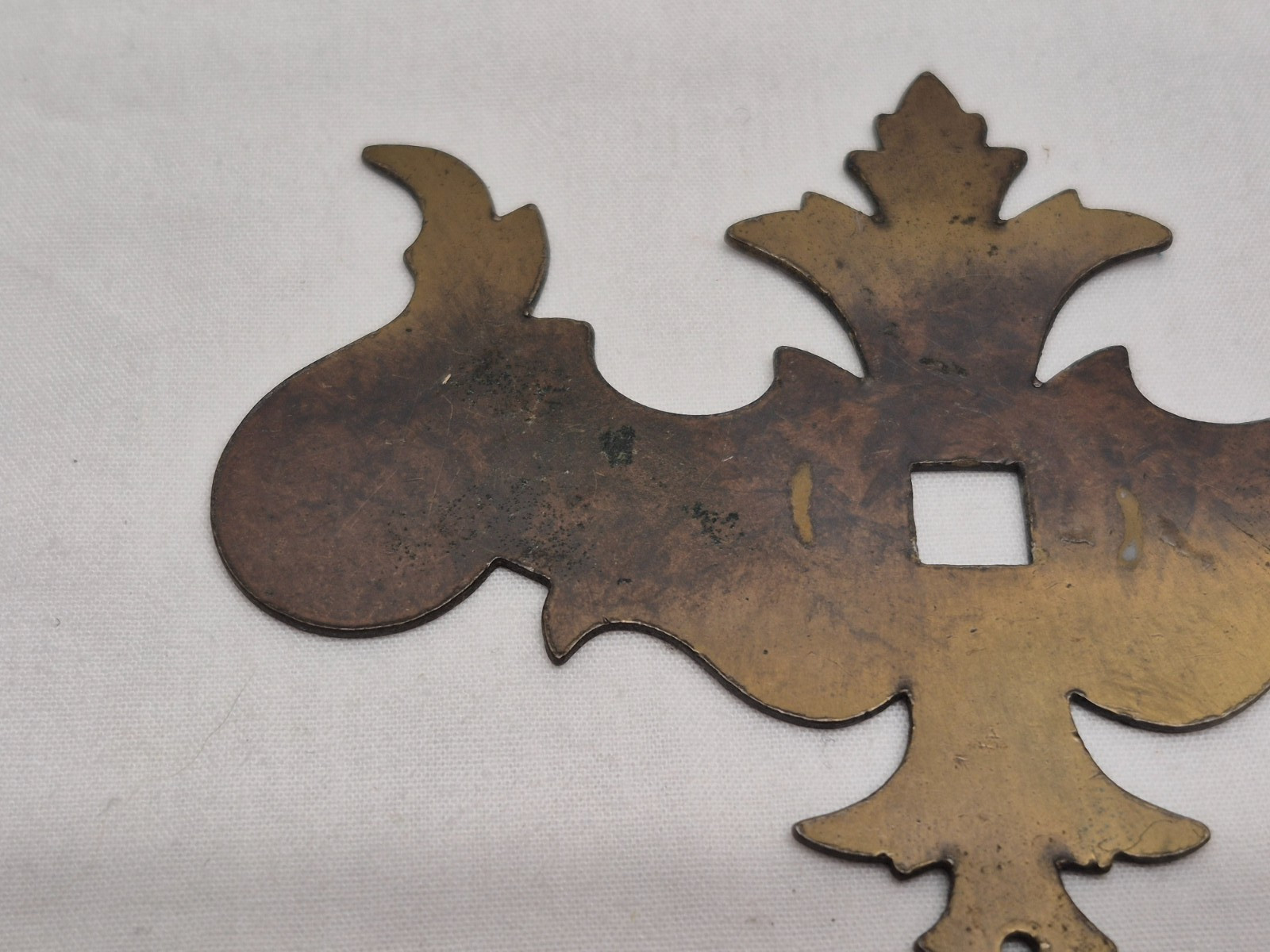 Antique Chippendale Colonial Drawer Cabinet Pull Back Plate Furniture Hardware