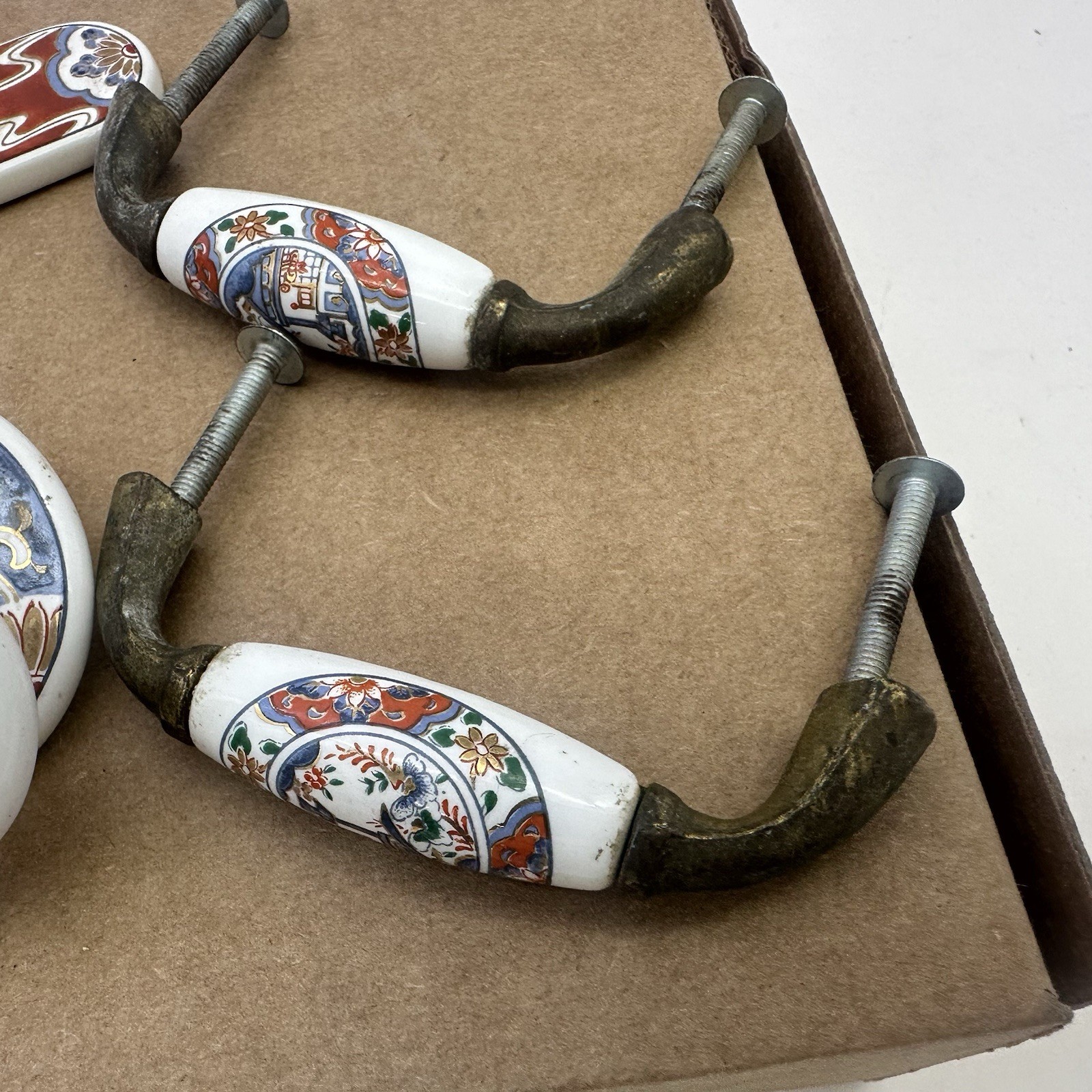 Lot 5 PCs 1985 Belwith Japan Ceramic Metal Drawer Door Handle 2 Knobs 2 Handles