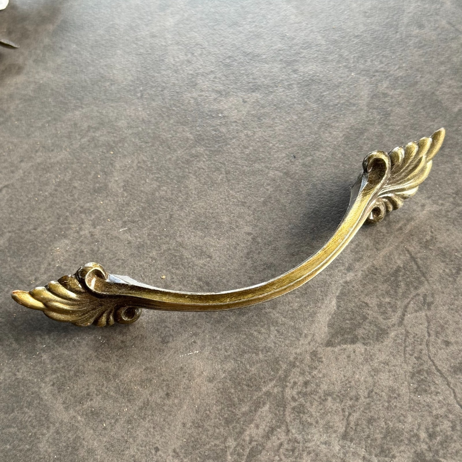 Brass Drawer Handle Pulls, Vintage Japan Art Nouveau Style – Set of 12