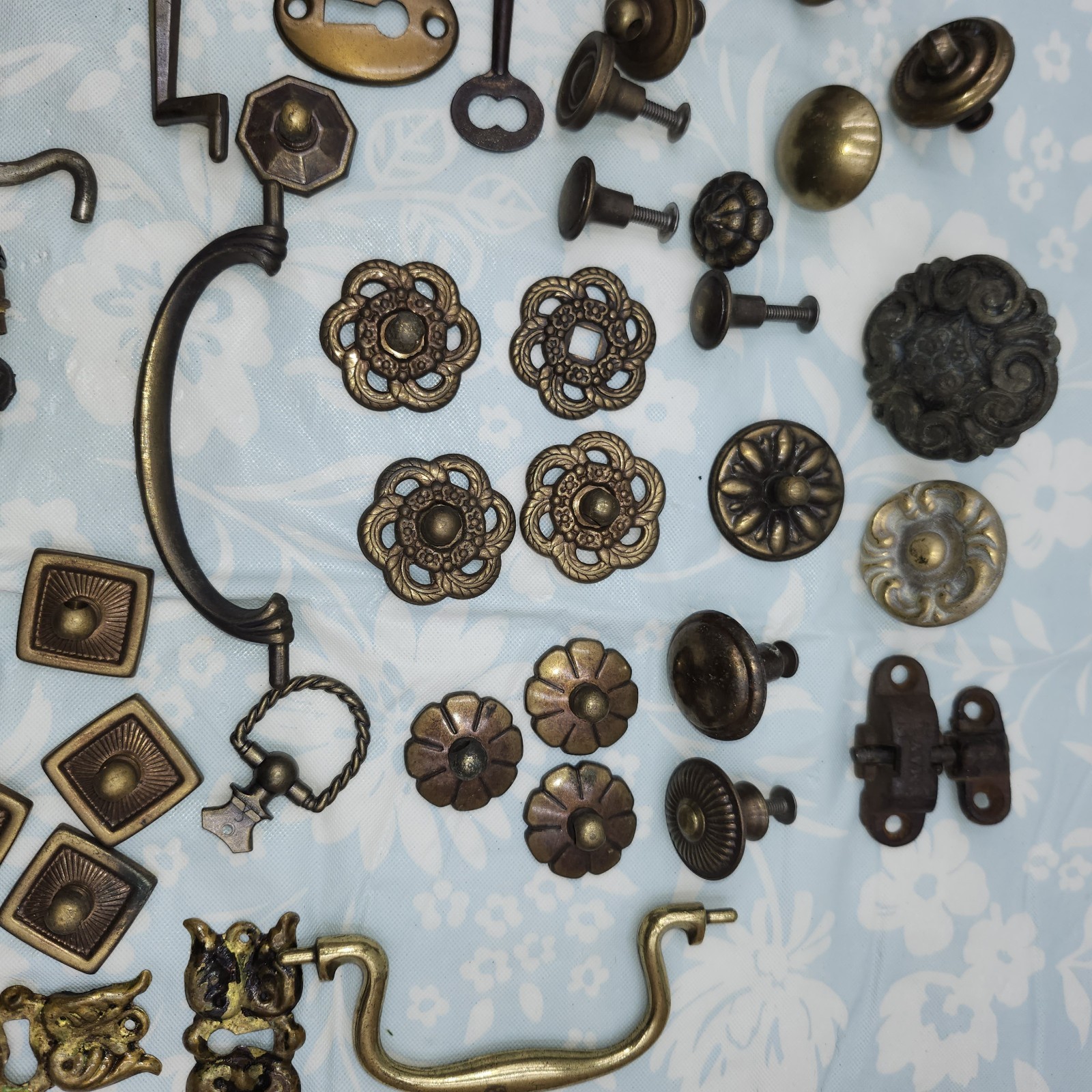 Lot antique bronze Vintage furniture Knobs & bail pulls stamped brass key hole