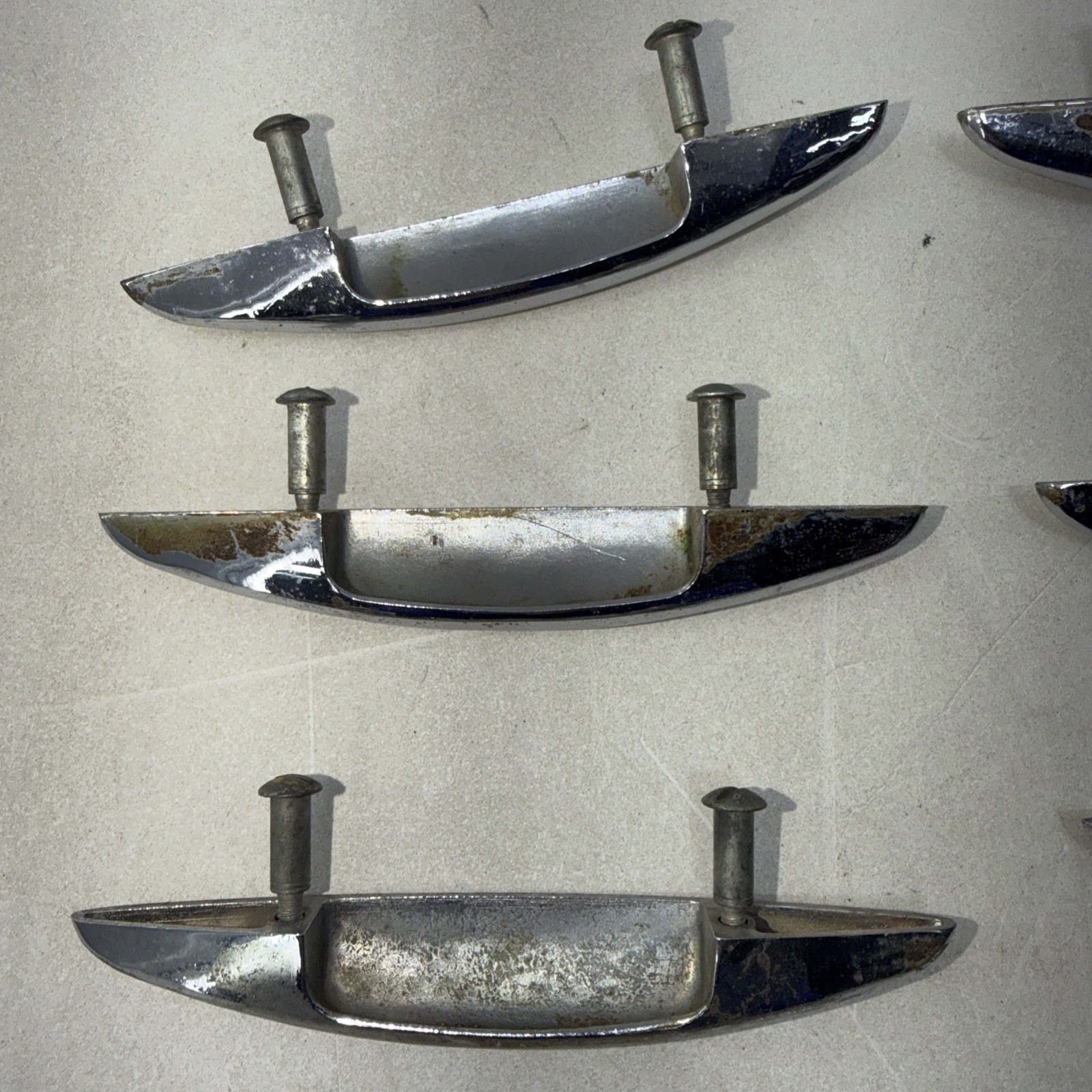 Lot of 6 Vtg Shiny Chrome MCM Art Deco 50’s Atomic Cabinet Drawer Pull Handle