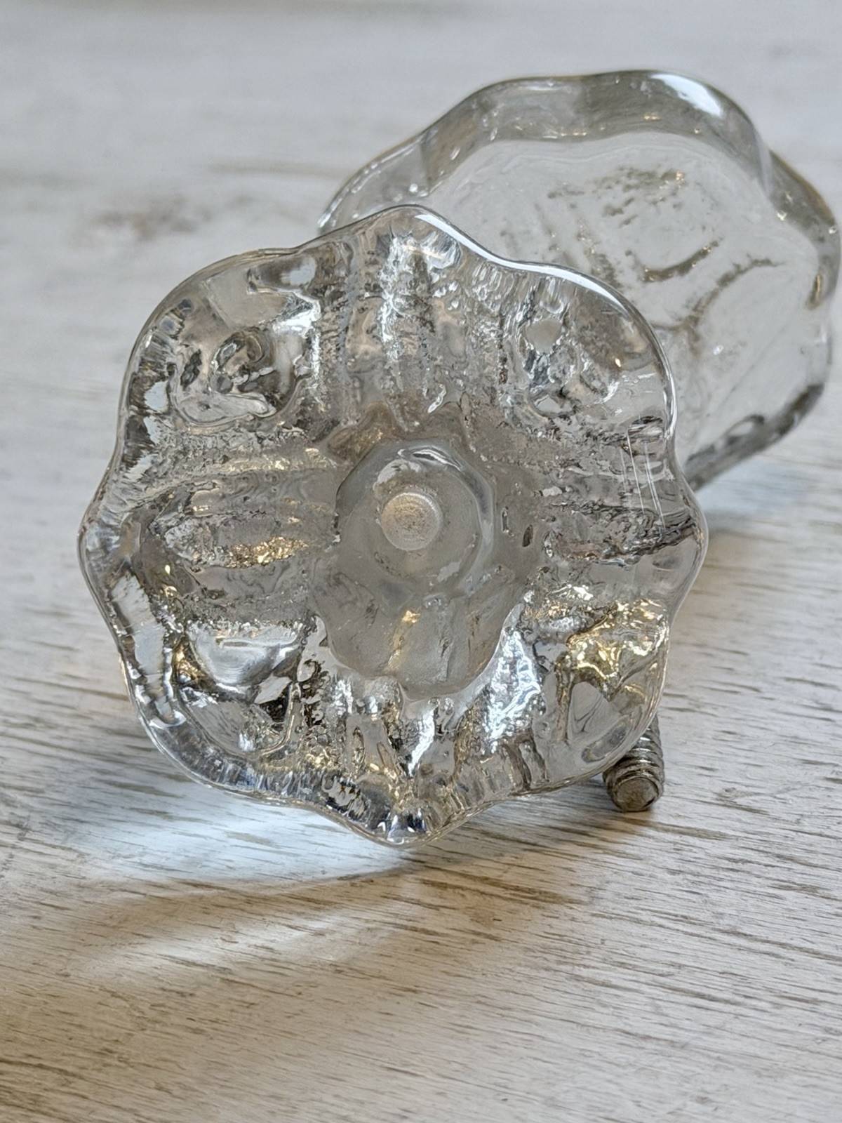 1 VINTAGE HOLLYWOOD REGENCY Flower Glass CRYSTAL Cabinet Drawer KNOBS DOOR PULLS