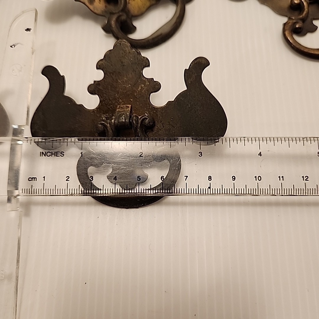 Batwing Chippendale Brass Metal Drop Ring Pull Handle Drawer