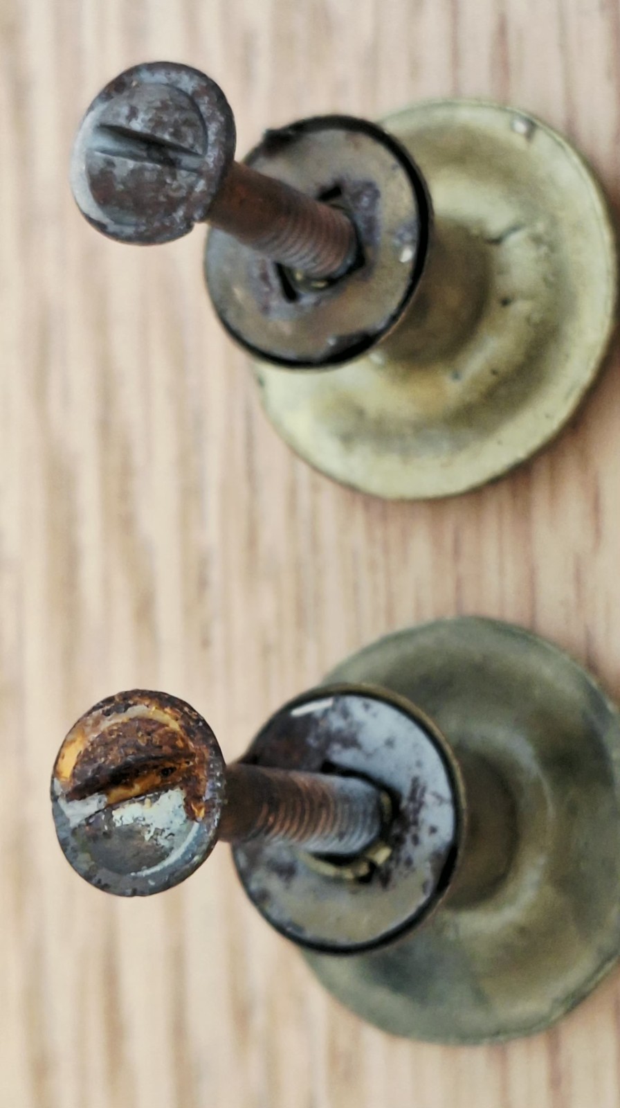 Antique Brass Aesthetic Movement Furniture Knobs Pulls Ornate 1″ Small Set Of 2
