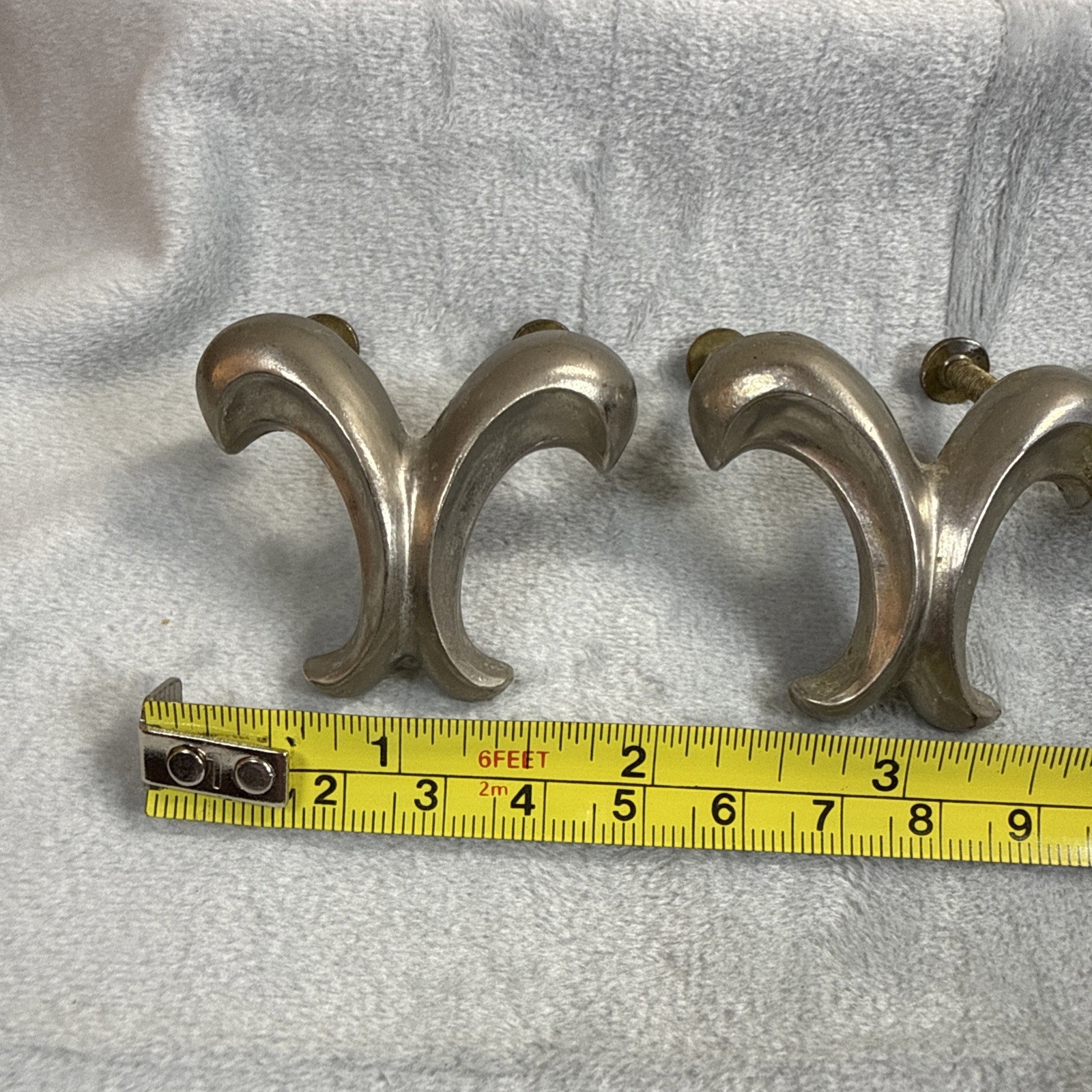 VTG Keeler Brass Co Double Scroll Cabinet Drawer Knob Pulls Silver Tone Set Of 8