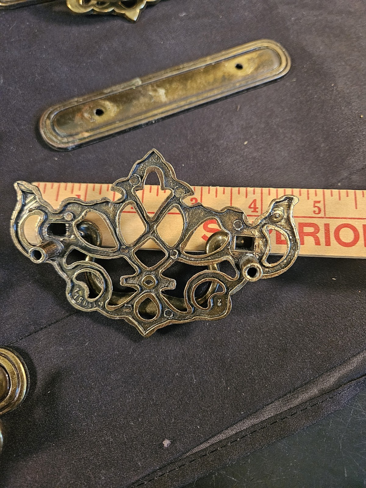 Lot 10 Vintage Fancy Ornate Pierced Brass Drawer Pulls Traditional Batwing NICE