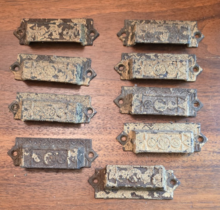 Antique/Vintage Lot of 11 Drawer Pulls/Handles ~ Decorative ~ Cast Iron? ~ Used