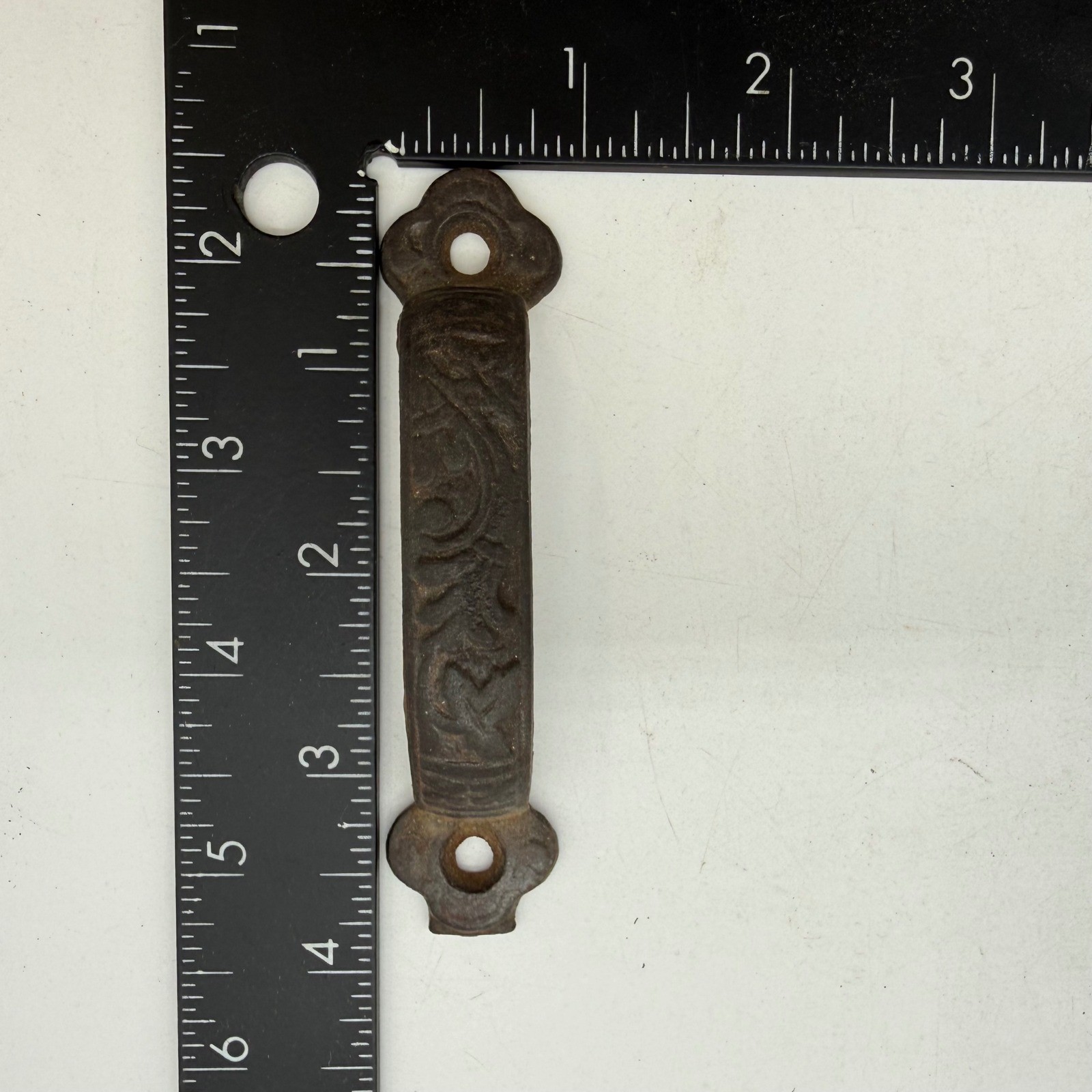 Antique windsor sash pull Cast Iron Ornate Scroll Drawer Handle Rusted Patina 4″