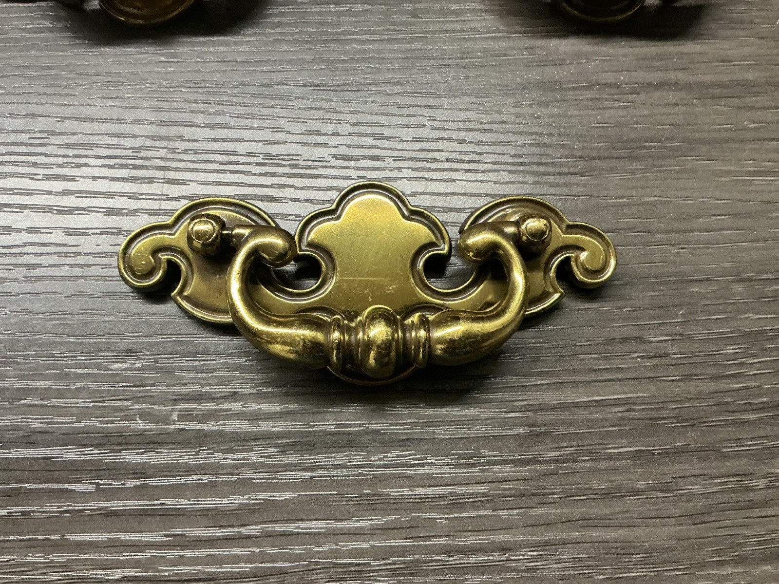 7 VINTAGE Keeler Brass KBC NO8067 Chippendale Batwing Drawer Handles Pulls (33)