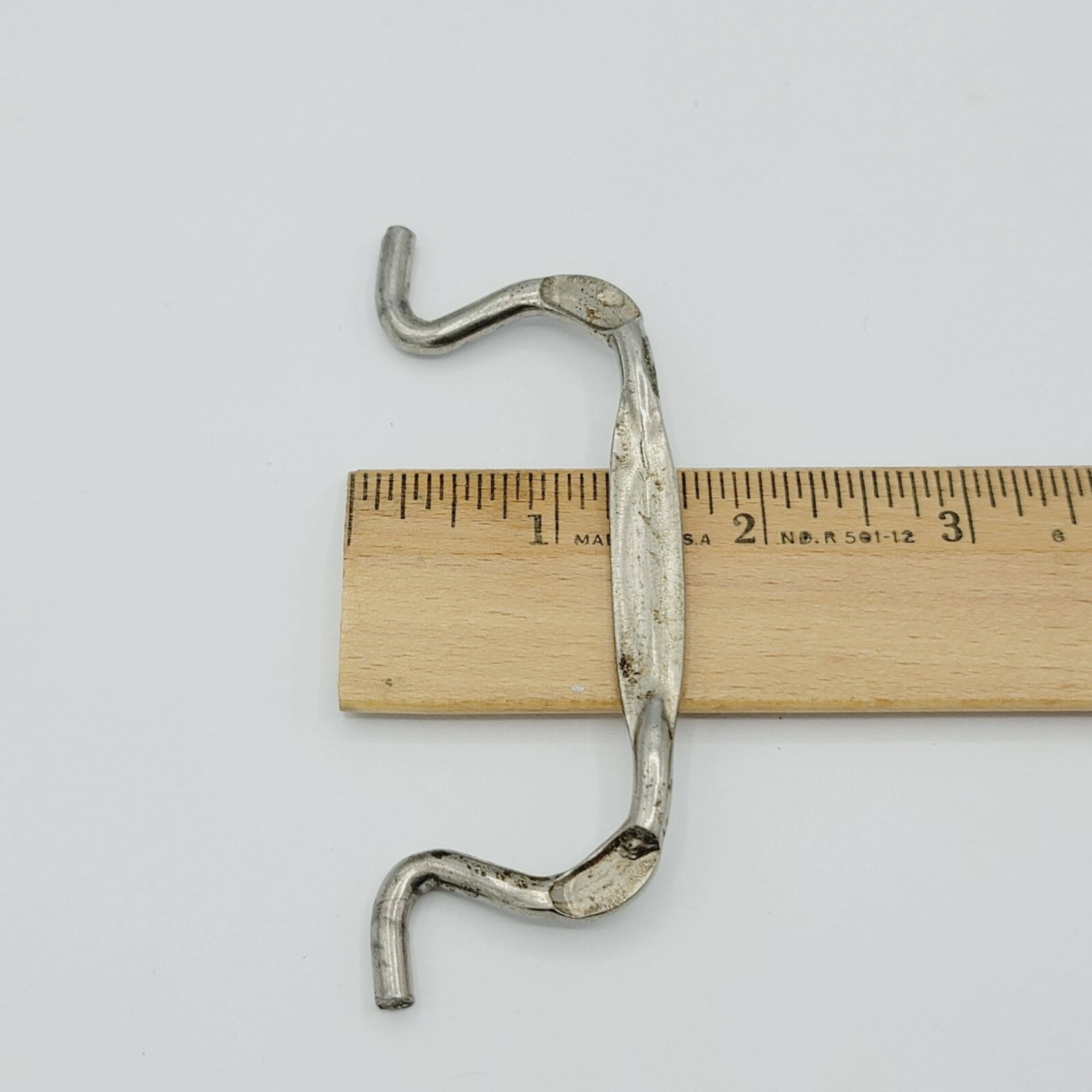 Vintage Single Nickel Ornate Bail Pull for 3.5″ Pull Handle Replacement