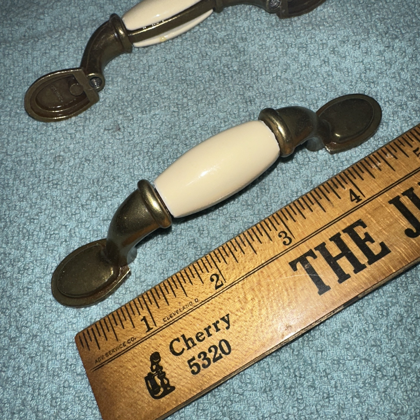 Cast Brass & Porcelain Drawer Handle Pulls Bureau Cabinet Door Elegant Cream