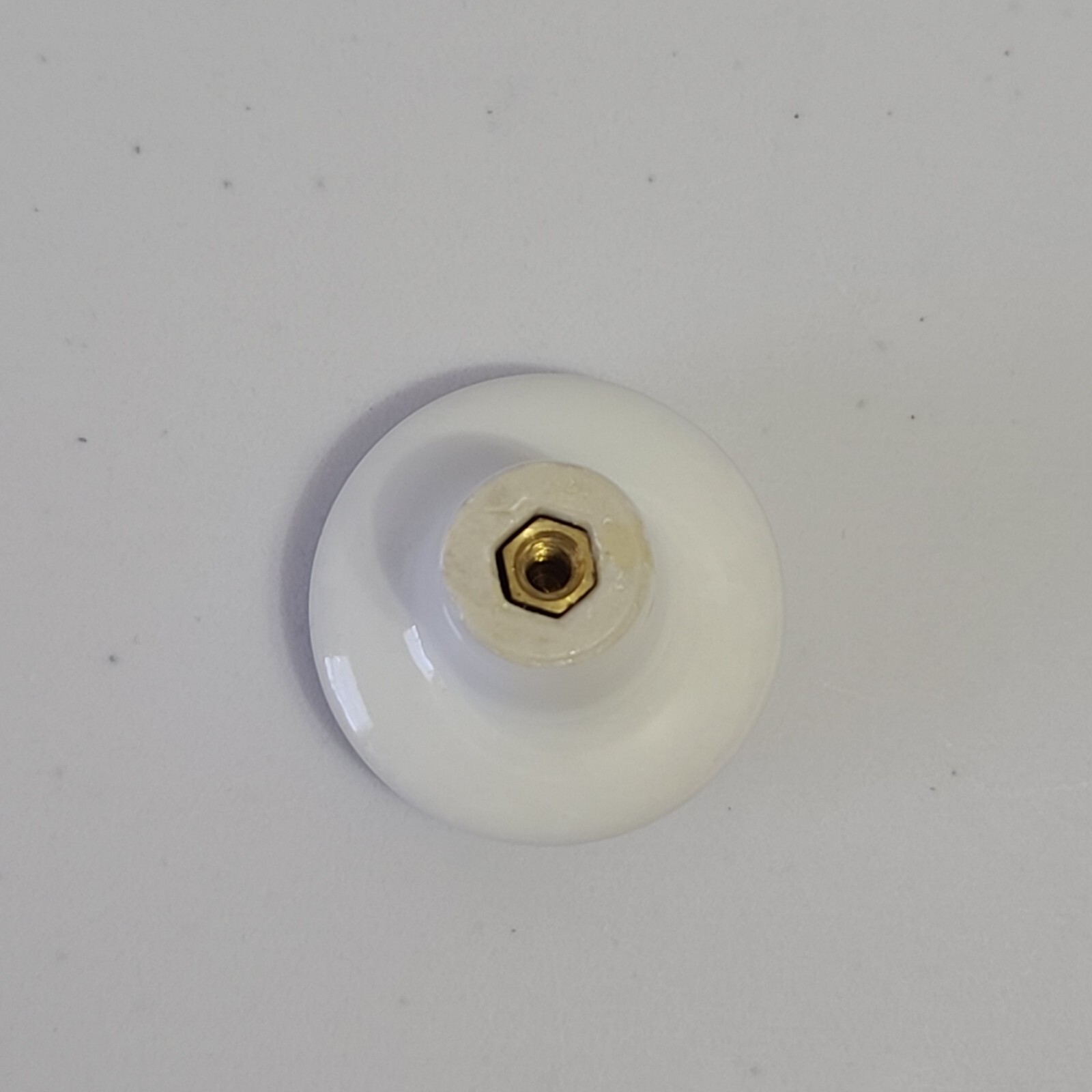 Vintage White Ceramic Floral Bouquet Round Drawer Pull 1 3/8″ *