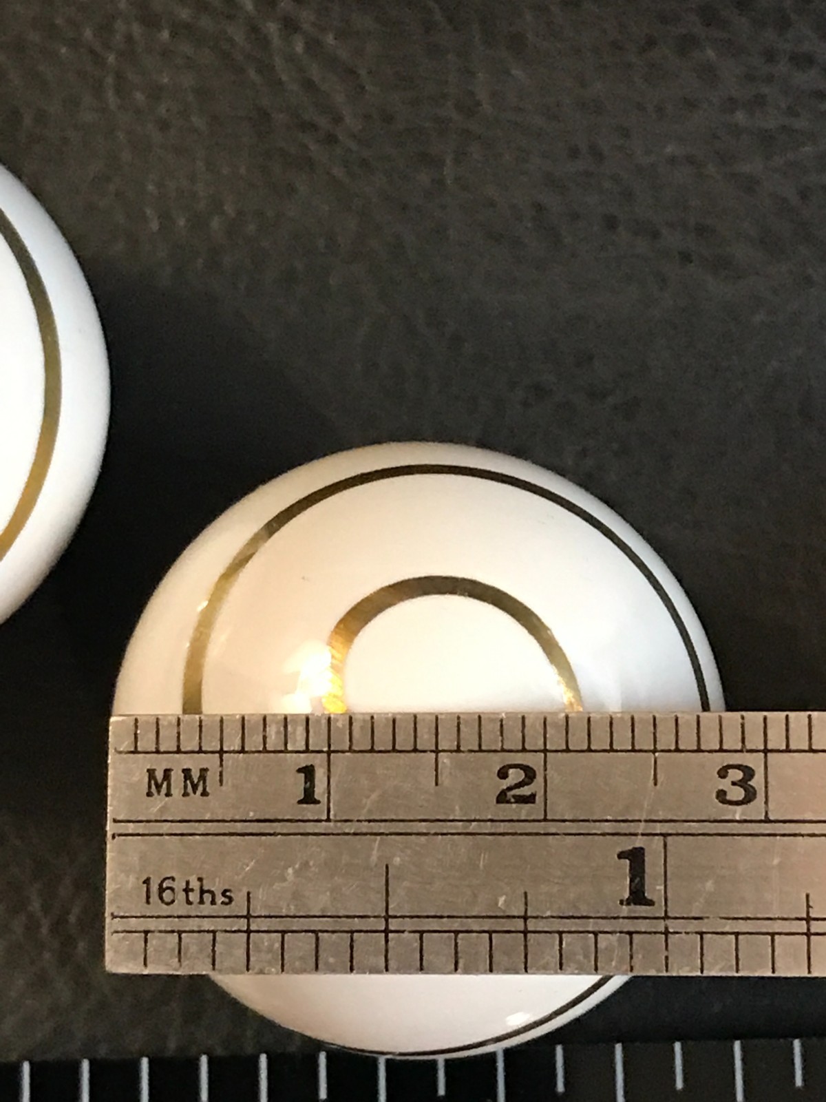 Used Vintage Lot of 3 White Ceramic w/ Gold Swirl Drawer Cabinet 1.25″ Knob