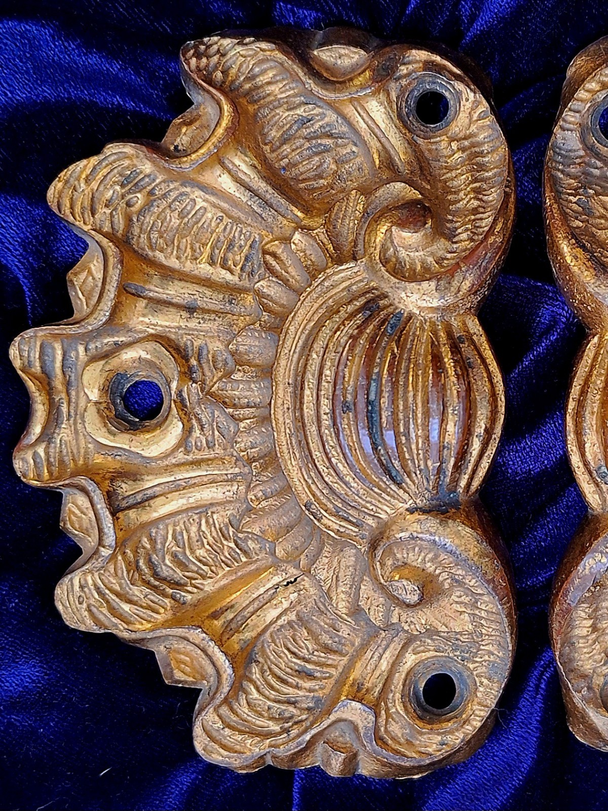 Gold Gilt Bronze Drawer Cupboard Pulls Clam Shell Antique French Quality Cast
