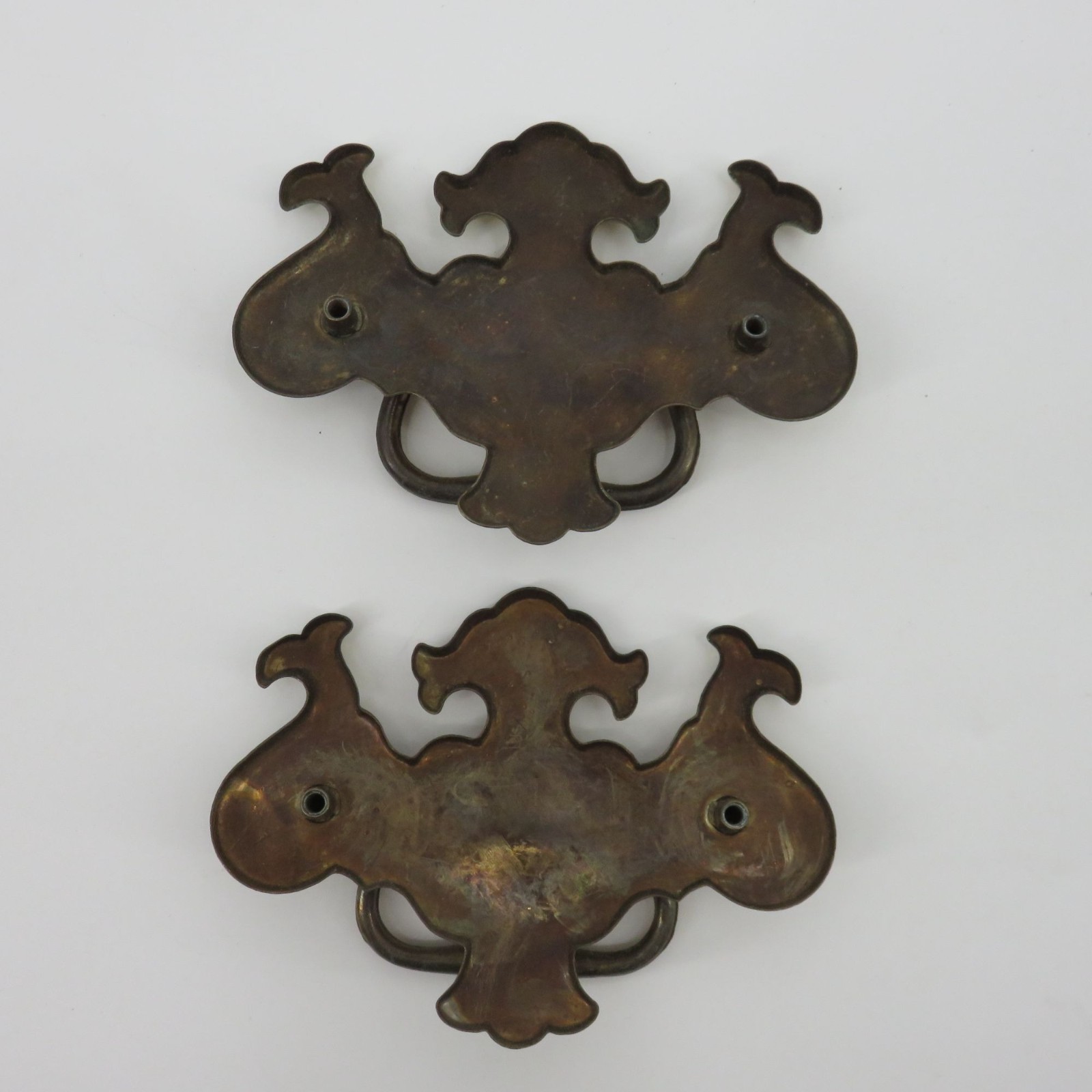 VTG Lot of 2 Brass Metal Drawer Pulls Furniture Hardware Traditional Colonial