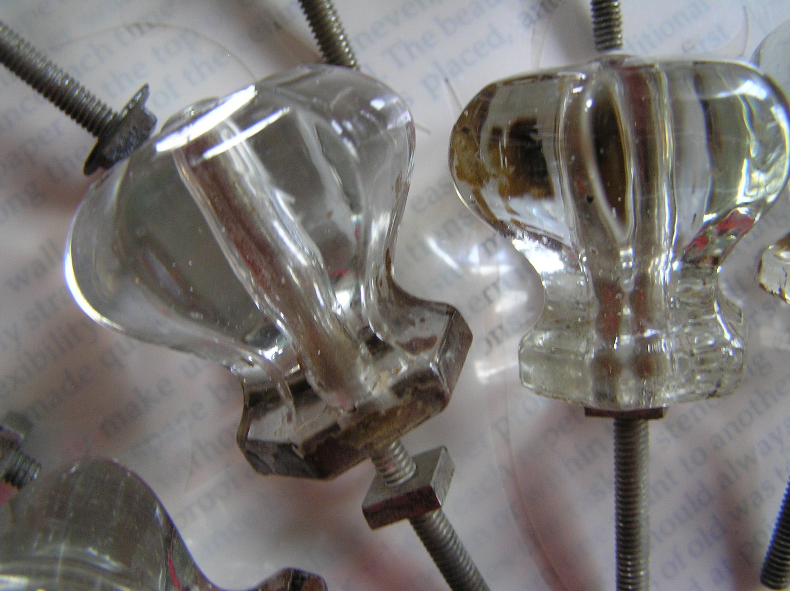 Lot of 8 Vintage 6~Sided Hexagonal Clear Glass Drawer Knobs 1.5″ w/ Hardware