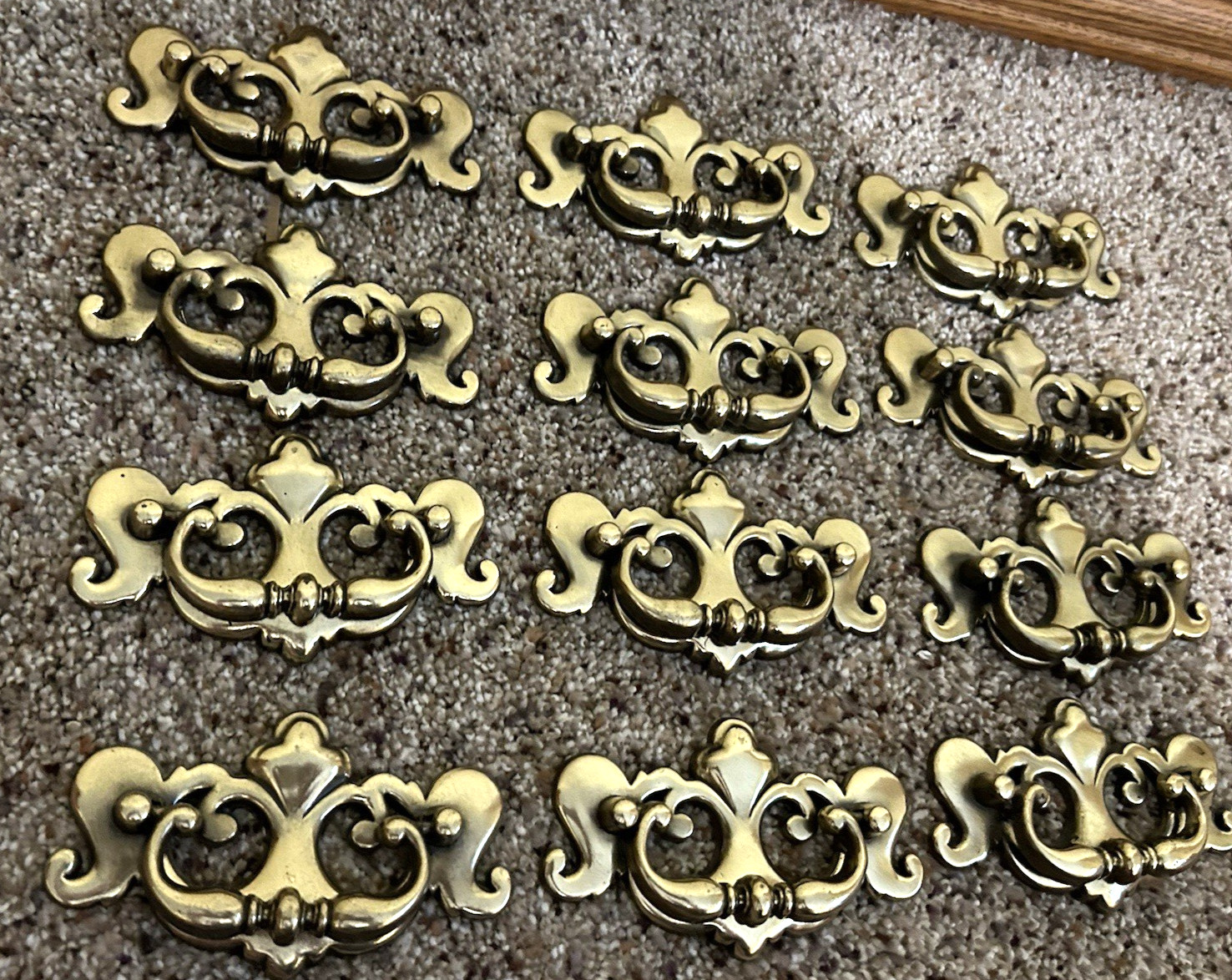 Vtg Lot 12 Cont B 1988 Drop Drawer Pull Handle B1066 Shiny Brass Bat Wing Sides