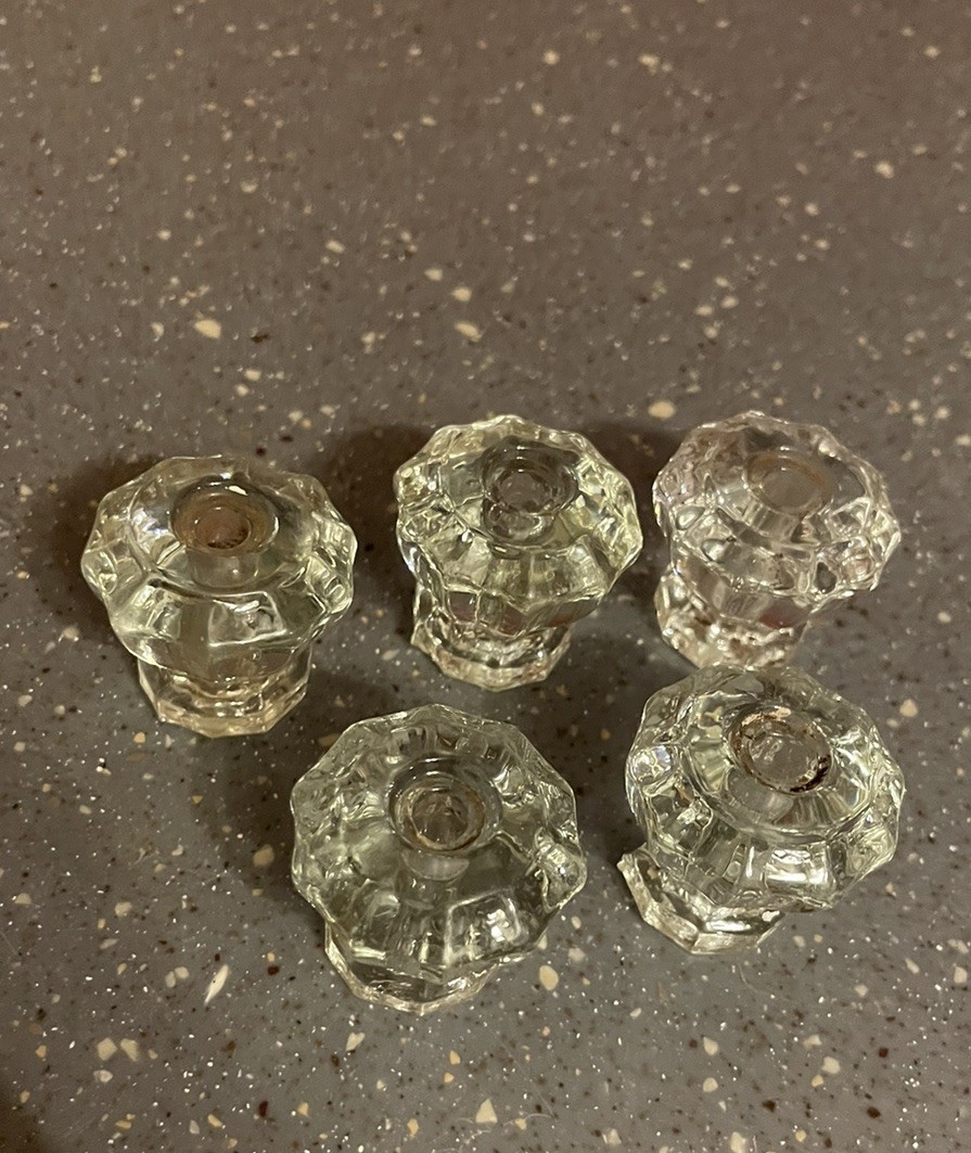 Set of 5 Vintage Depression Style Hexagon Clear Glass Drawer/ Cabinet Knob Pulls
