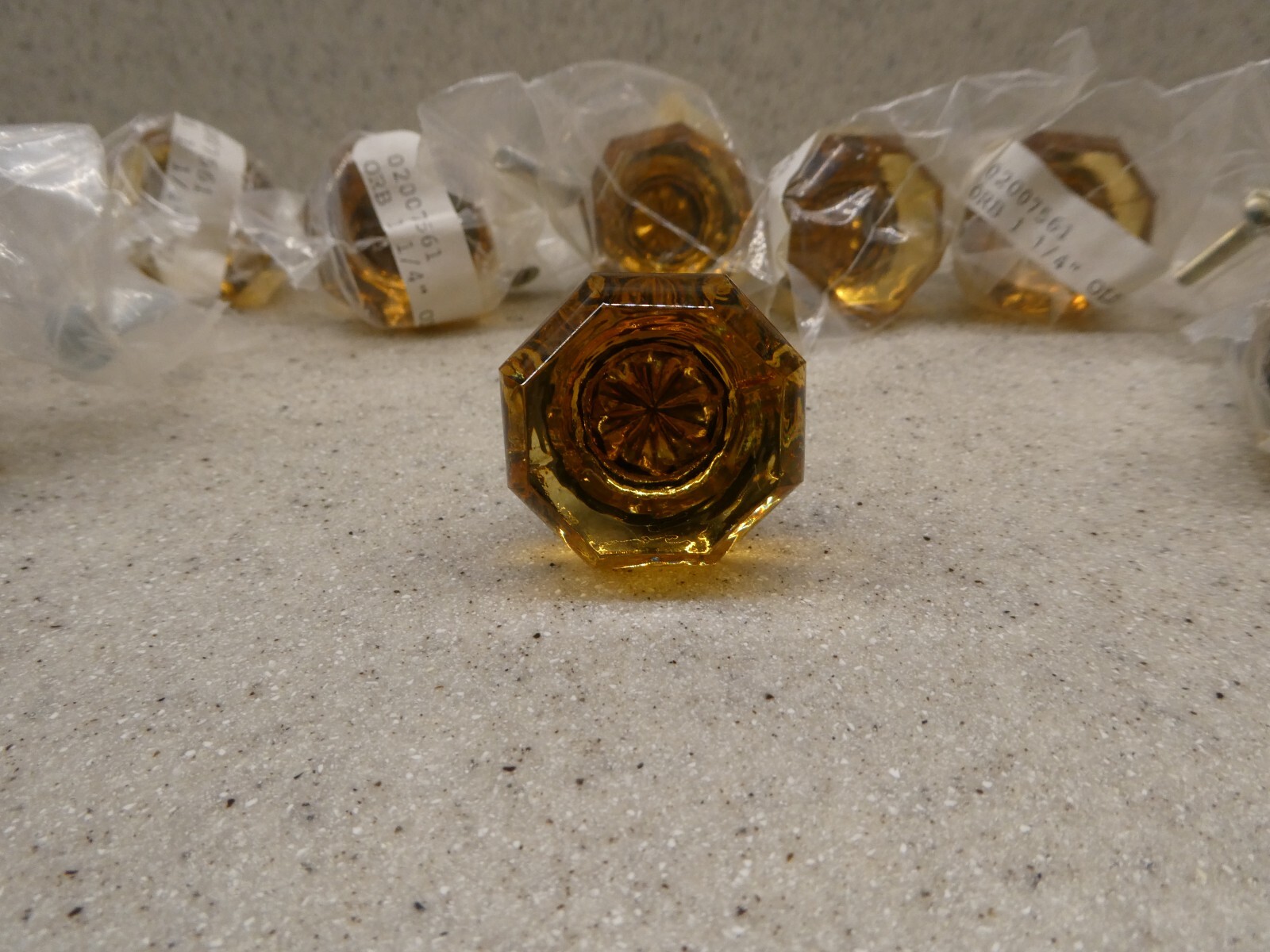 Van Dykes Classic Octagonal Amber Glass Cabinet Knobs – 9 Pcs