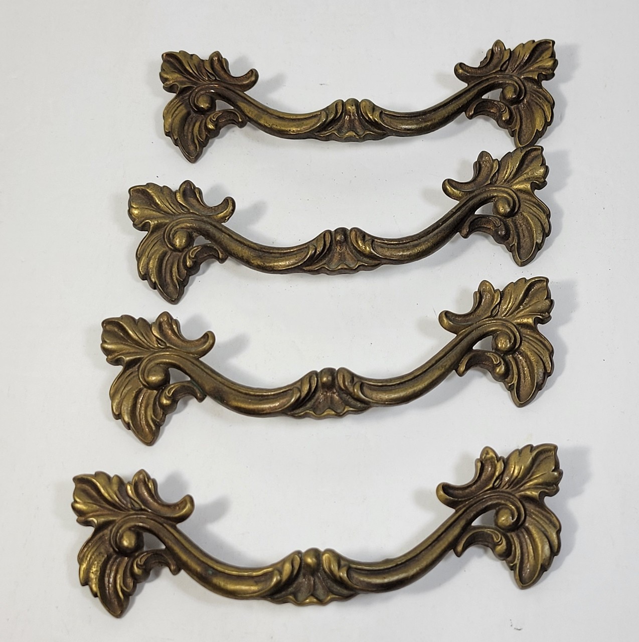 4 Lg Antique Brass French Provincial 6 1/4″ Cabinet Pulls Furniture Handle 5″ OC