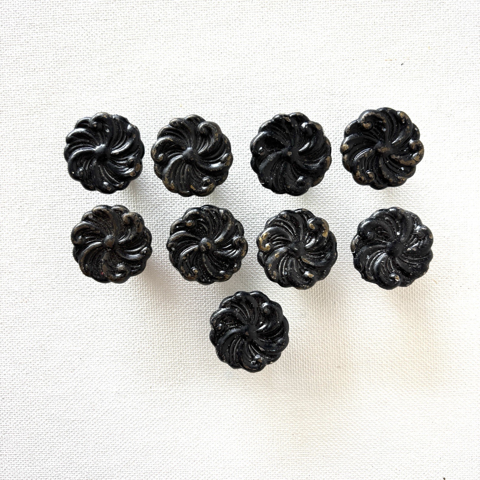 Vintage Knobs Small Round Drawer Pulls Cabinet Furniture Hardware Lot of 9 Set