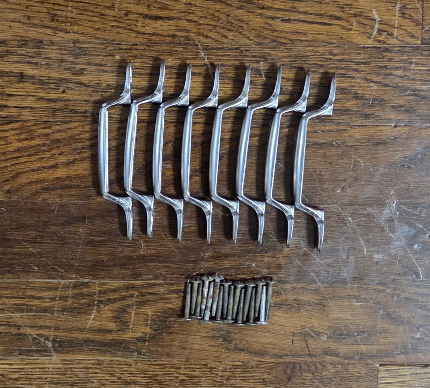x8 Vintage Drawer Pulls Brushed Aluminum