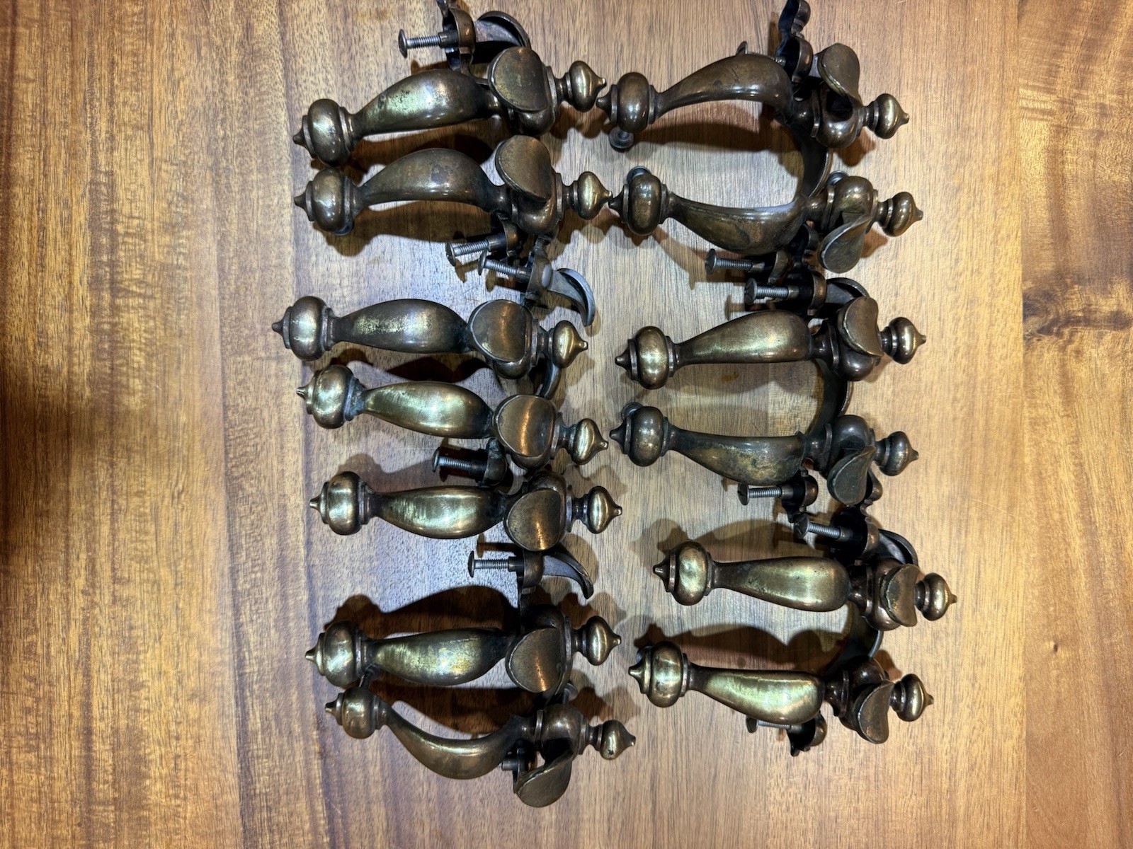 Vintage Keeler Brass Co KBC N8586 Teardrop Pendant Drop Pulls Drawer Handles