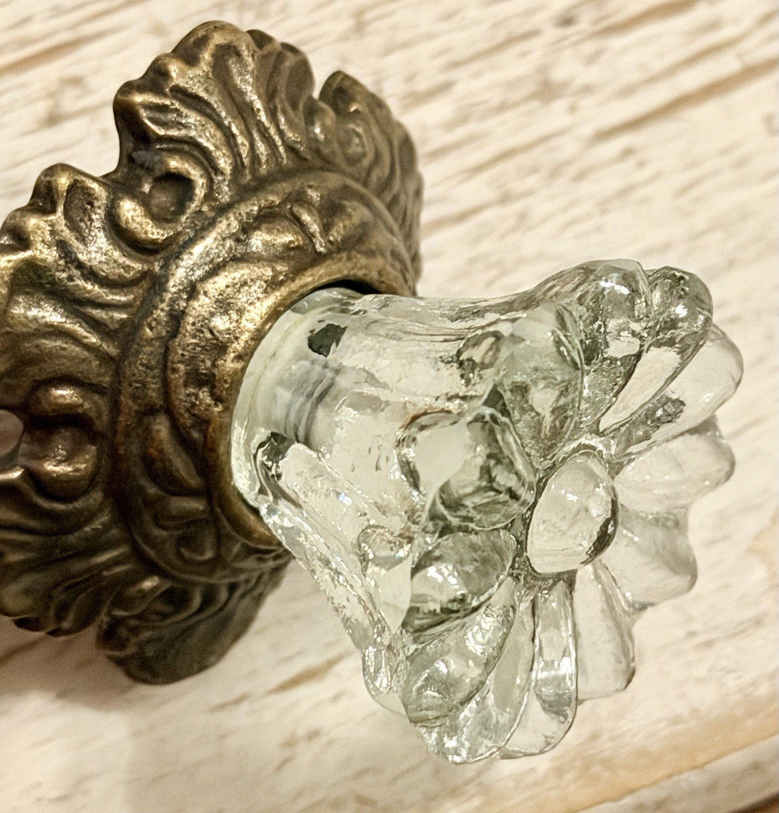 2 Antique Brass w/Glass Drawer Pulls Hardware Handles Vintage Cabinet Door Knob
