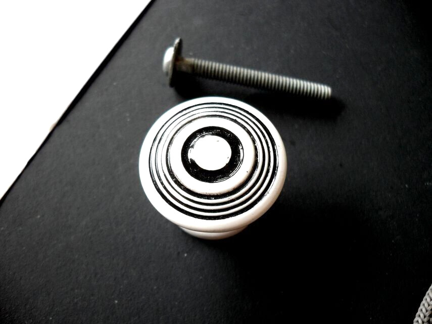 One Vintage Nos White Enamel Metal Drawer/Cabinet Knob Black Concentric Circles
