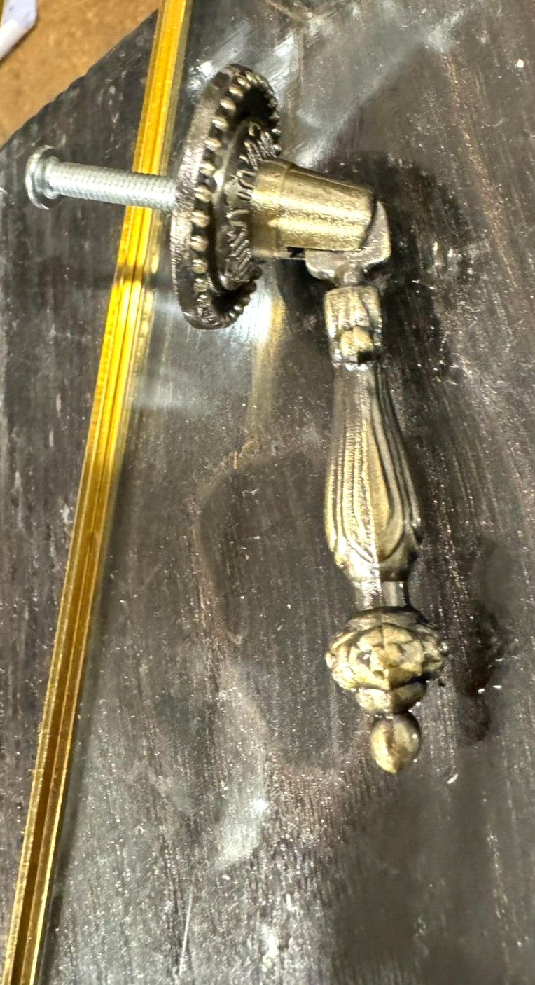 LOT 4: Vtg Antique Brass 2.5″ Teardrop Cabinet Door Furniture Pull Handle Knob
