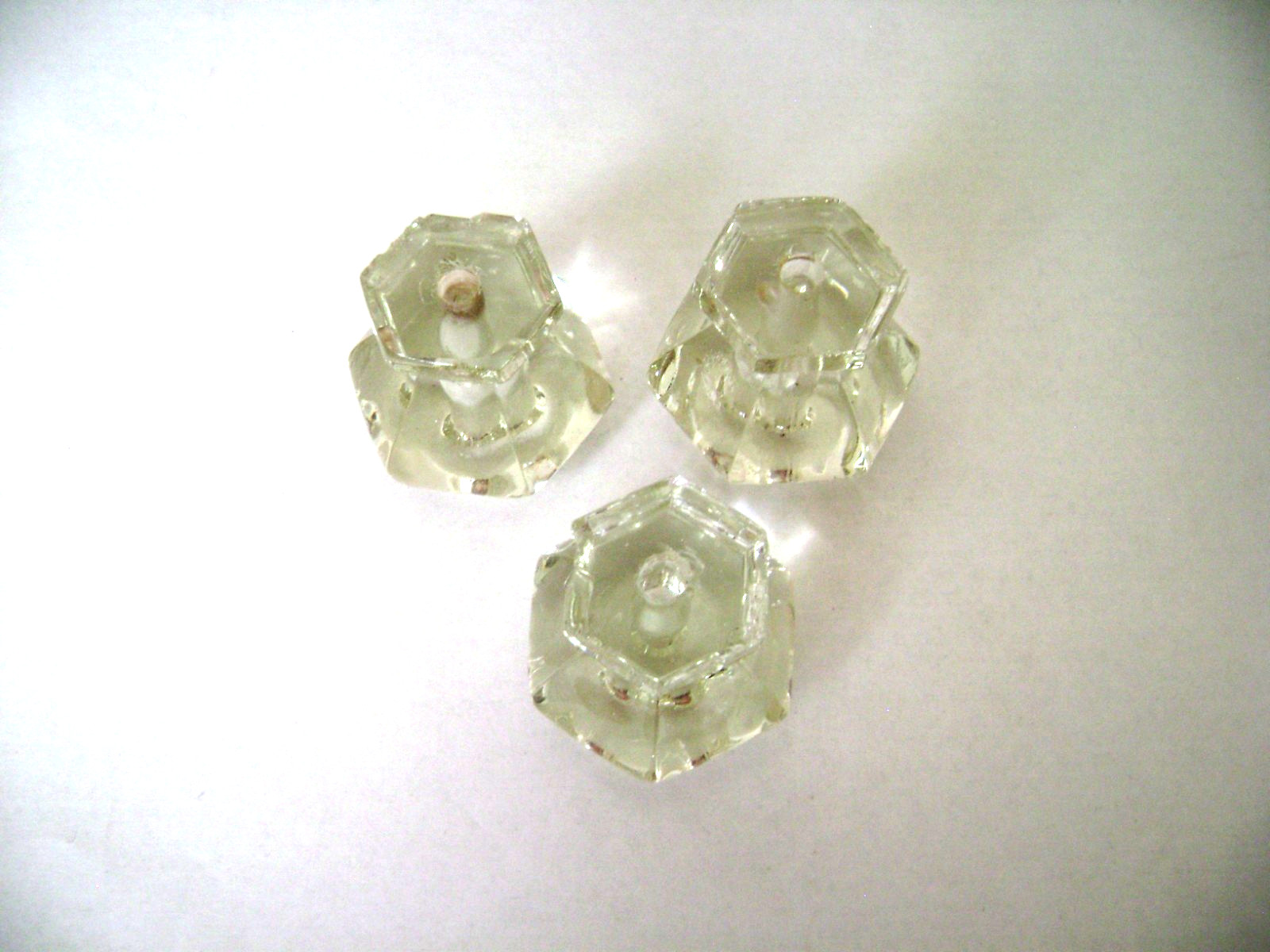 VTG (3) Clear Glass Drawer Pull Knobs, 1 1/2″ H x 1 1/2″ W, 1940’s, Handmade