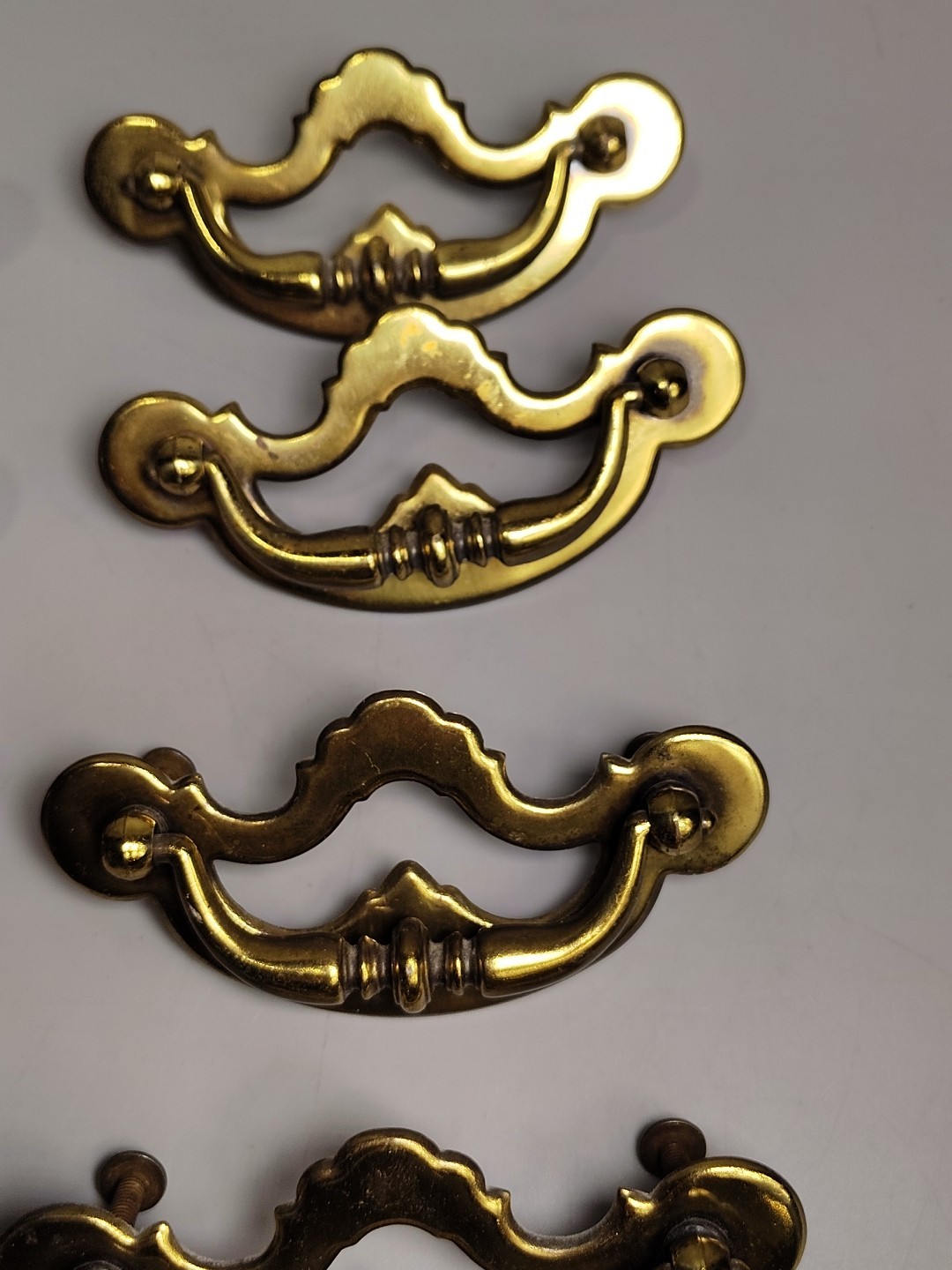 RARE 8 Vtg MCM Brass Drawer Pulls 3″ Screw Center Traditional Americana N68789