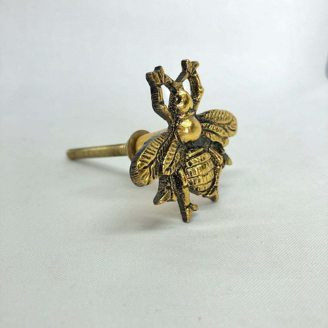 2; Antique-Gold Metal Drawer Pulls Handles Bee Vintage-Brass Cabinet Door Knobs