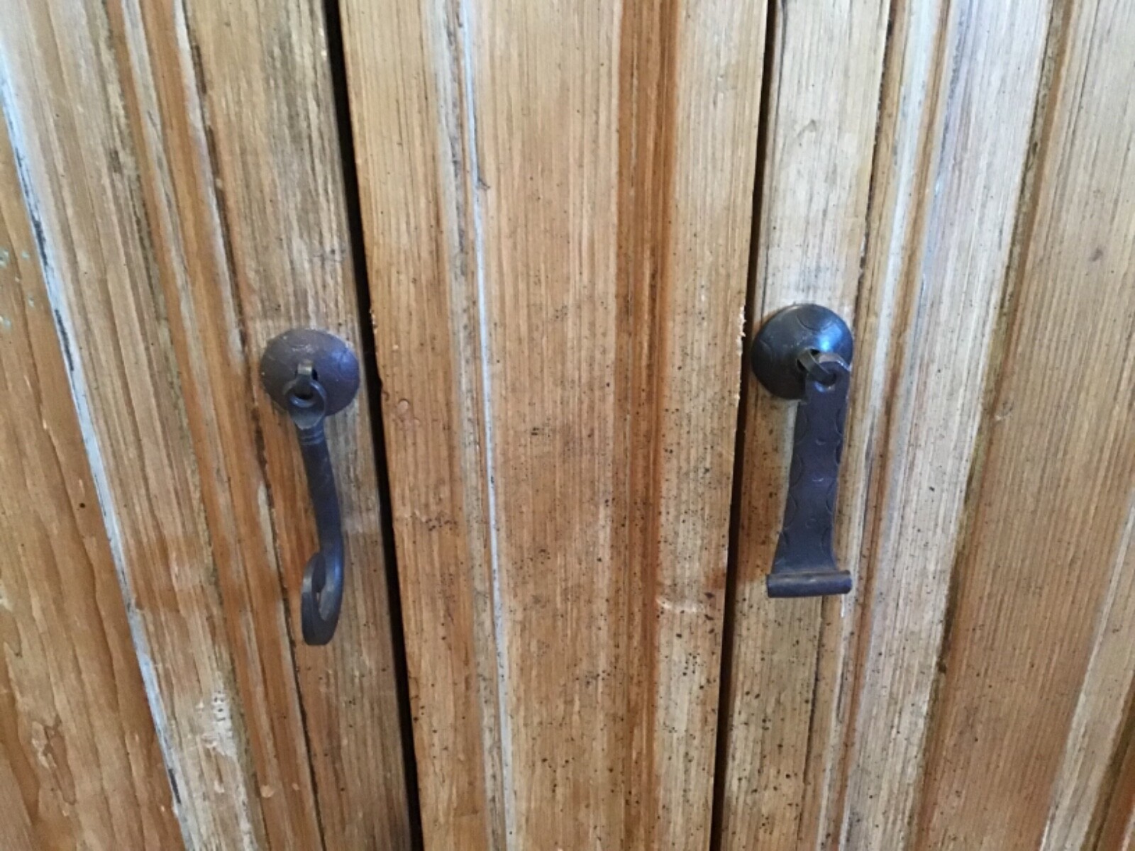 Primitive Forged Metal Drawer Pulls Iron or Steel? Wire Mount